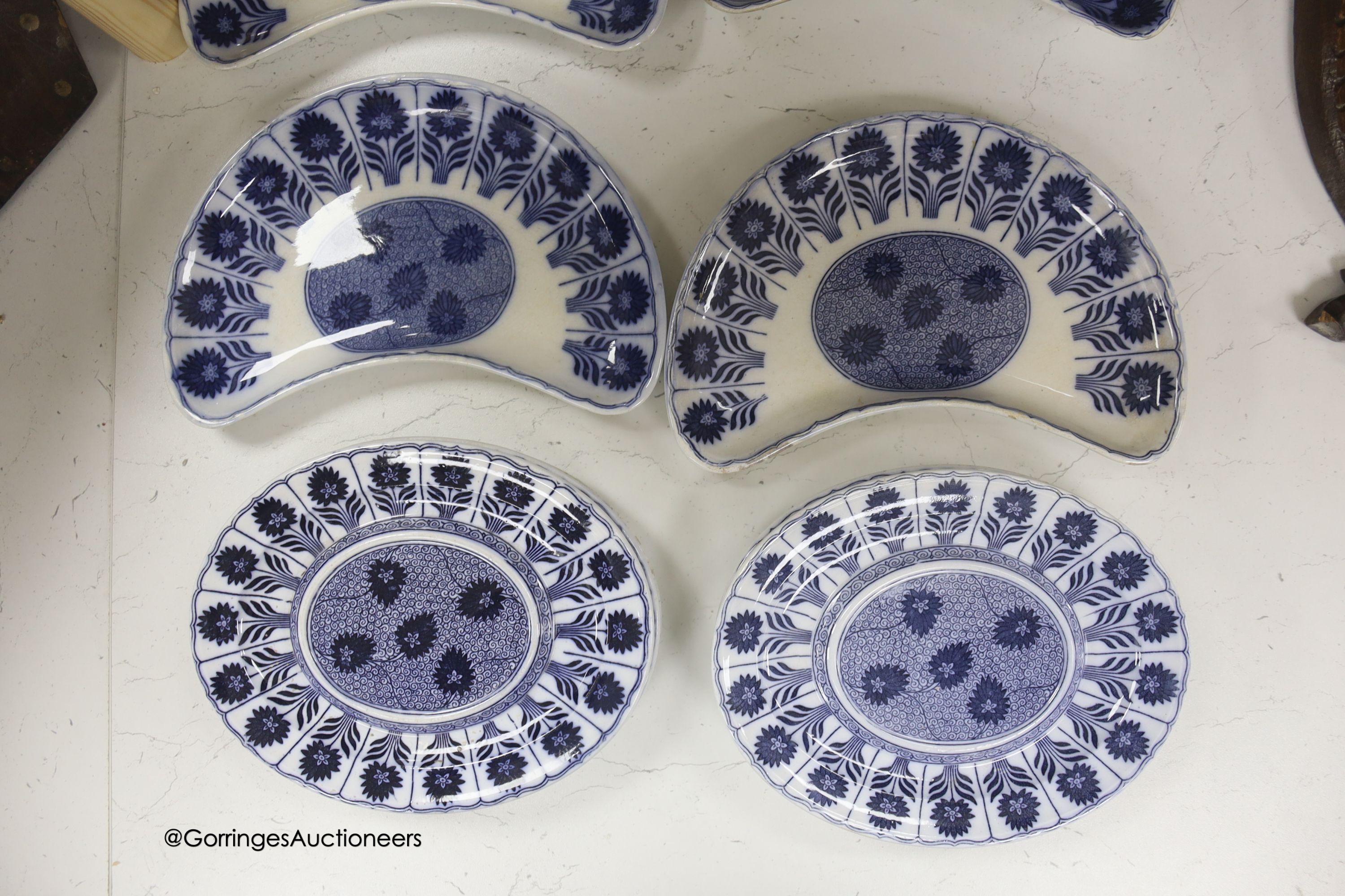 A set of twelve Mintons Aster pattern entree dishes or stands